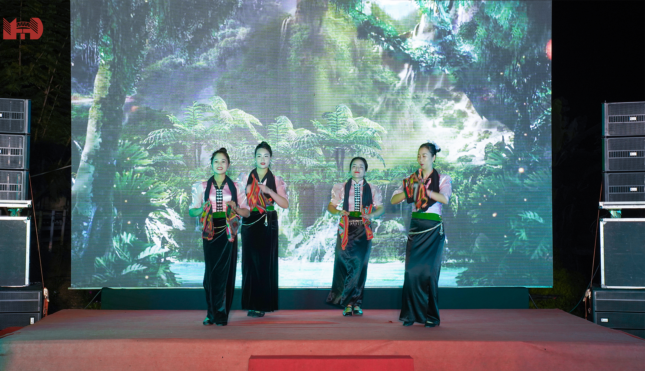 bieu-dien-tiet-muc-tai-ngay-20/10-minh-duc-group