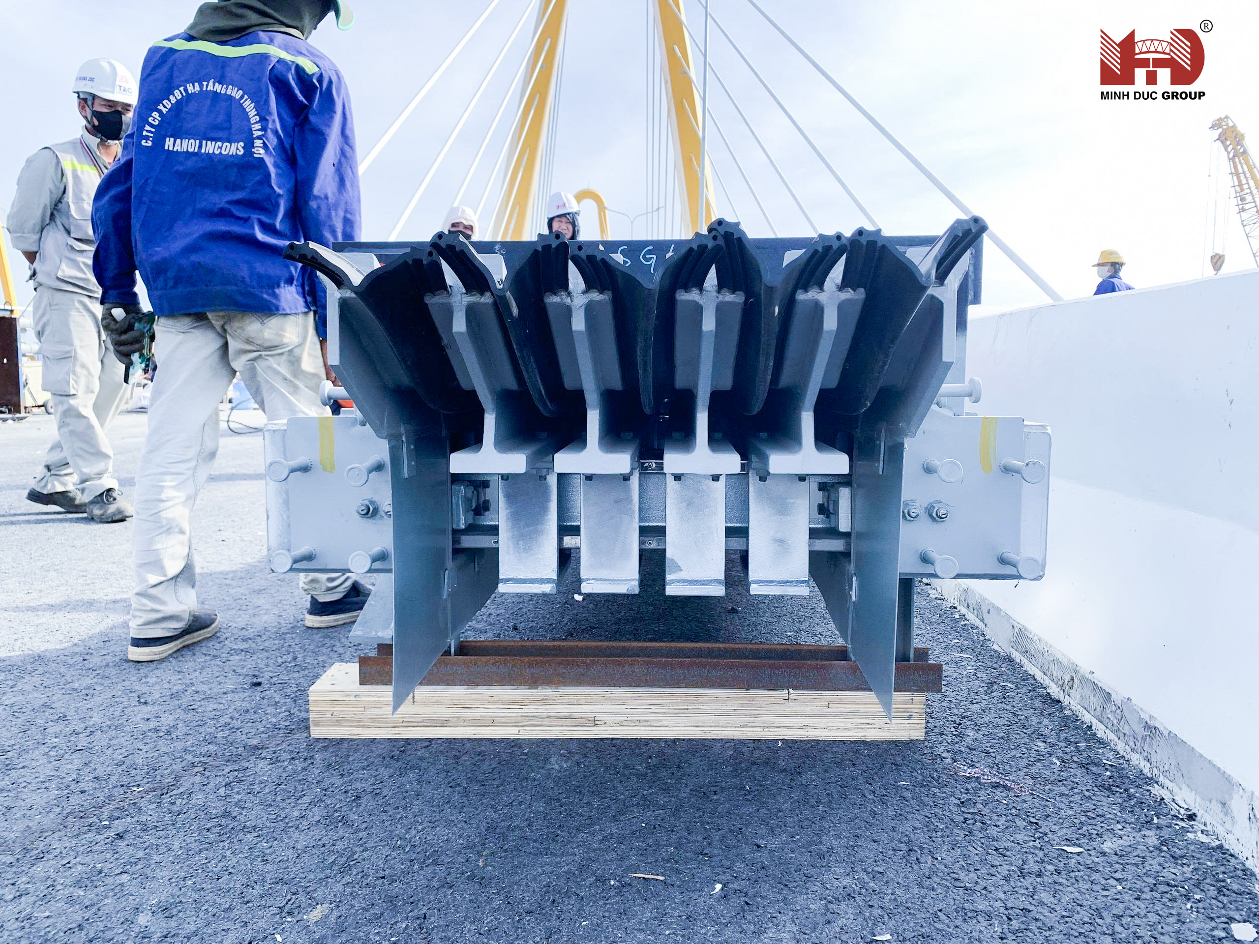 khe-co-gian-ray-modul