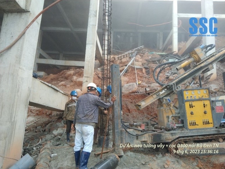 nhan-cong-tap-doan-xay-dung-minh-duc 