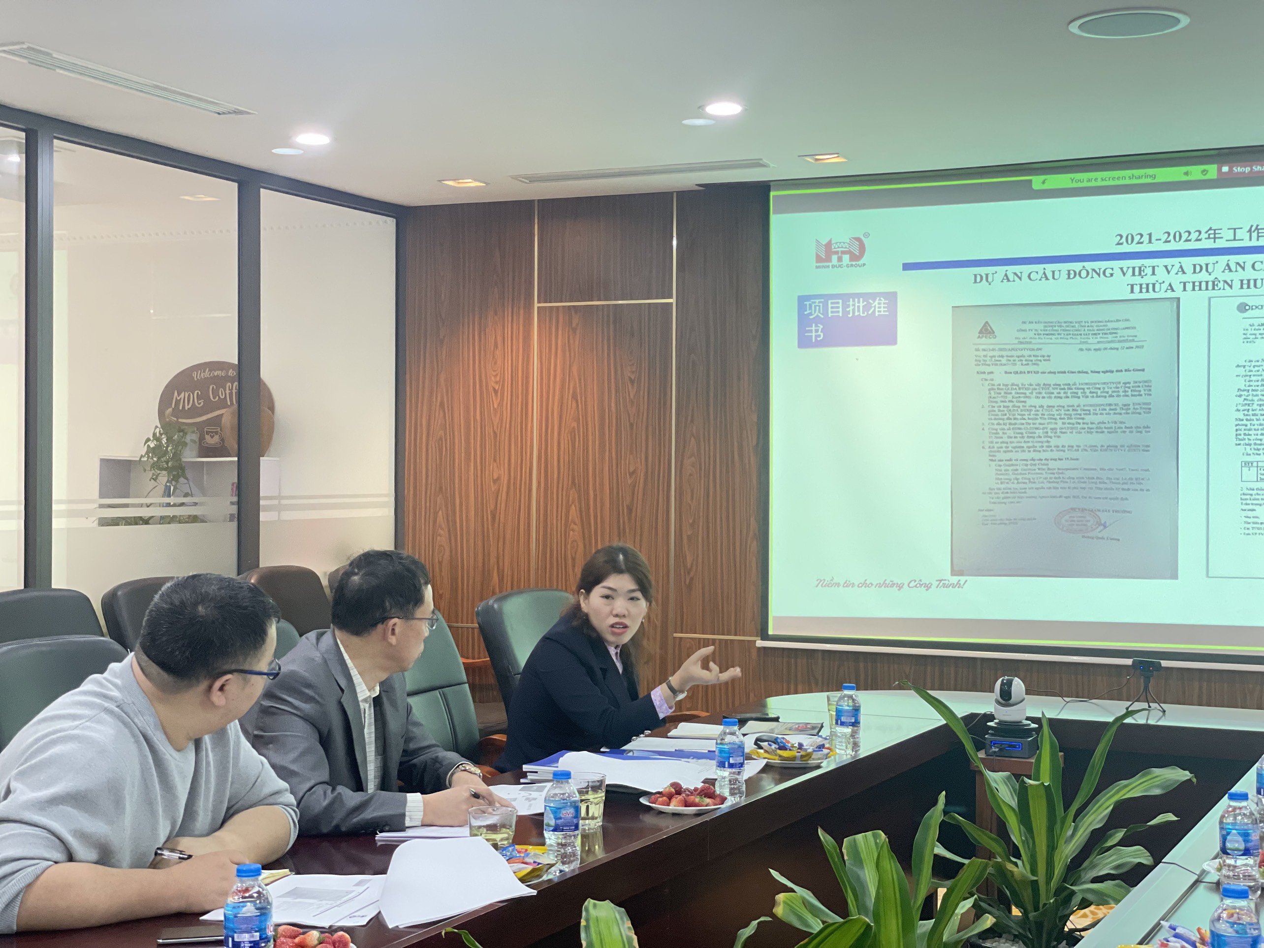 minh đức gặp gỡ dối tác