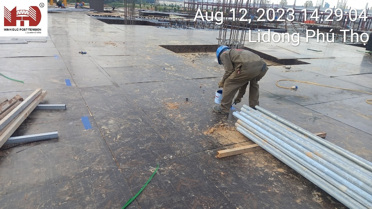 Sơn lấy dấu đường cáp dự ứng lực