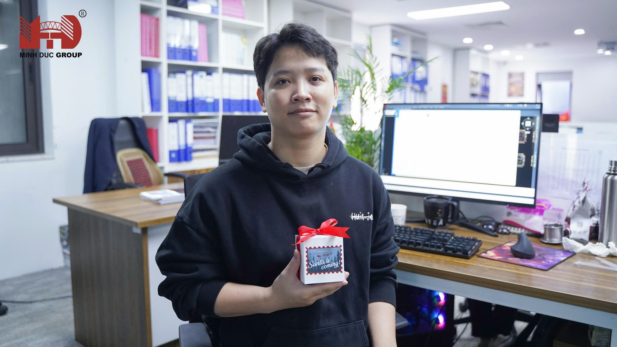 mon-qua-giang-sinh-bat-ngo