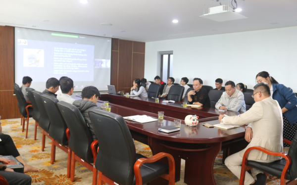 chương trình đào tạo hàng tuần tại tập đoàn minh đức